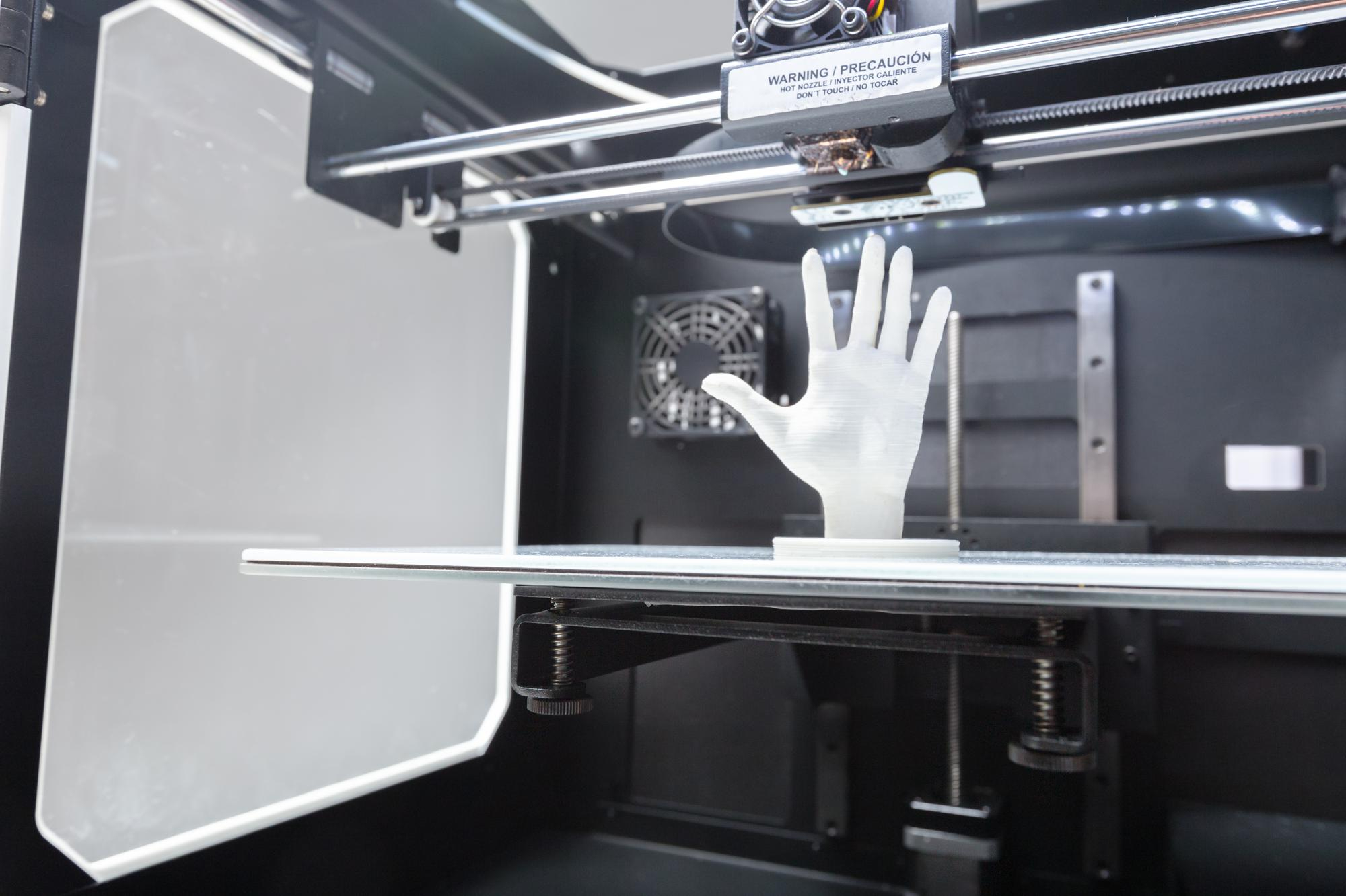 <a href="https://www.freepik.com/free-photo/d-printing-progress_21064648.htm#query=3d%20print%20pros&position=27&from_view=search&track=ais">Image by fabrikasimf</a> on Freepik